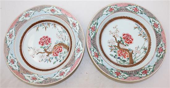 A pair of Chinese export famille rose soup plates, Qianlong period, c.1740, 23cm